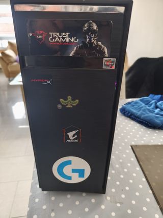 PC Gaming Ryzen 5 16GB RTX 5060 Ti 64GB RAM