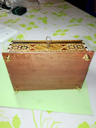 Caja joyero marquetería