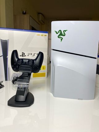 PlayStation 5 Slim 1TB + 1 Mando