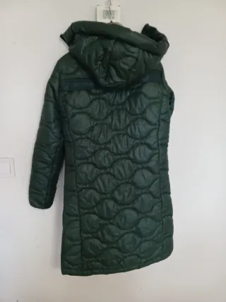 Abrigo Mountain Pro verde acolchado