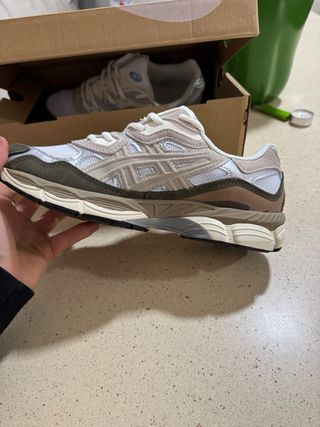 Asics Gel NYC Beige/Blanco