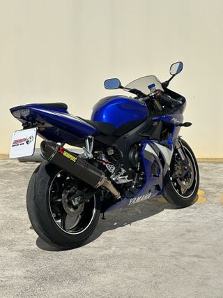Yamaha R6 2005