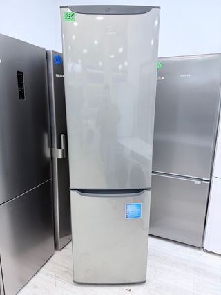 FRIGORÍFICO COMBI INDESIT INOX 2 MTS NO FROST A+