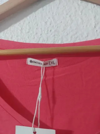 Camiseta básica rosa Encuentro