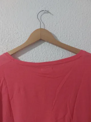 Camiseta básica rosa Encuentro