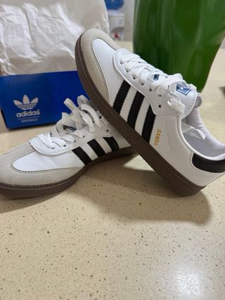 Adidas Samba Blancas y Marrones