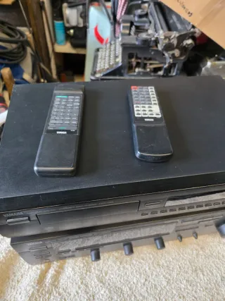 Yamaha RX-V390RDS + Reproductor CDX-390