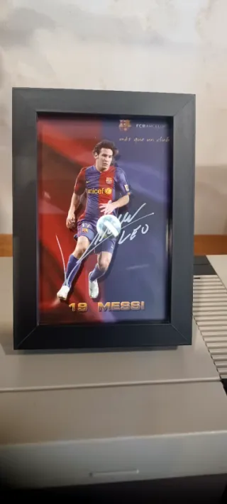 Cromo Messi FC Barcelona 19 Firmado POSTAL OFICIAL