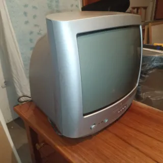 Televisor de tubo Phillips 14"