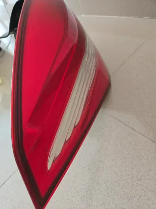 PILOTO RENAULT LAGUNA 3 IZQ.