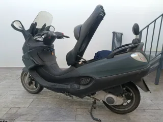 Piaggio X9 Evolution 125 Gris