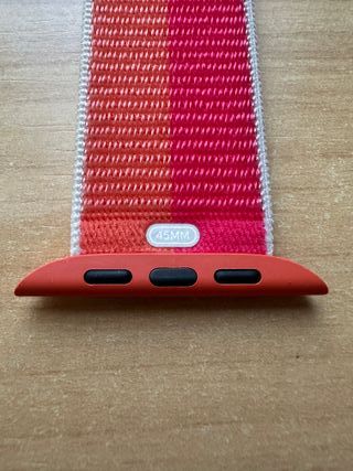 Apple Watch 45mm. Nectarine/Peony Sport Loop