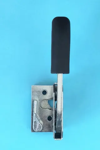 Cerradura Puerta Cabina Deutz Case JCB Ford