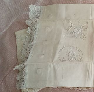 Juego sábanas antiguas bordadas