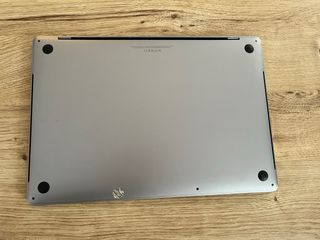 MacBook Pro 15 2018 i7 16GB 512GB SSD
