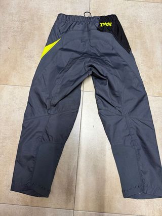 Conjunto Motocross Thor Gris y Amarillo