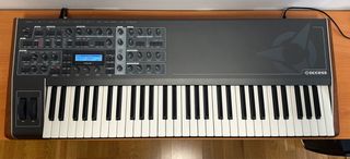 Access Virus TI2 Sintetizador