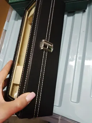 2 scatole porta orologi