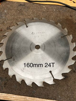 4 Discos Sierra Circular 24€