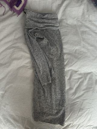 Vestido gris off the shoulder talla única