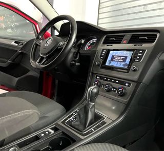 Volkswagen Golf variant 1.6 tdi dsg7 2014