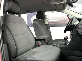 Volkswagen Golf variant 1.6 tdi dsg7 2014