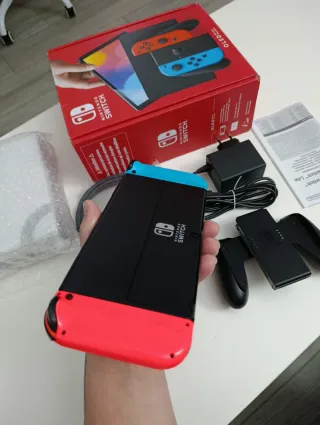 Nintendo Switch OLED impoluta