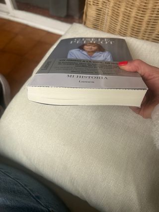 Un himno a la vida. Mi historia / A Hymn to Lif...