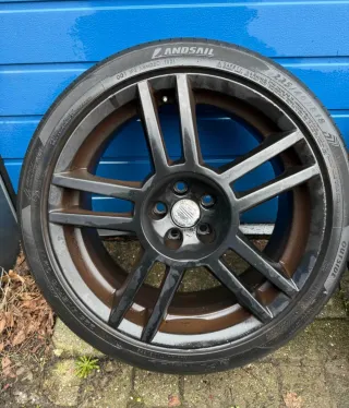 Llantas Cupra León en 18