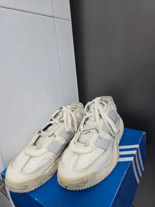 Deportivas Adidas Talla 42 Blancas