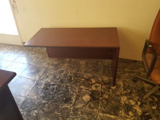Mesa de despacho 180x94cm con L y cajonera