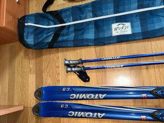 Esquís Atomic C9 + Bastones + Funda