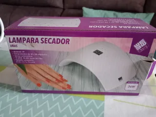 Lámpara Secador de Uñas Blanca