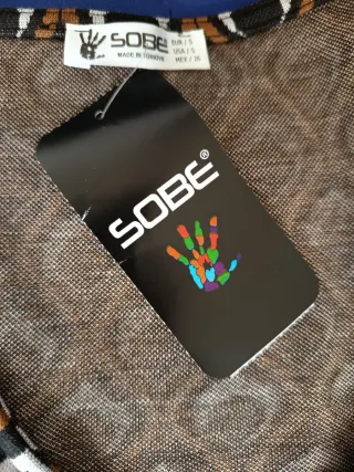 Vestido corto estampado con nudo