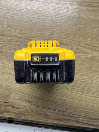 Batería DeWalt 18V XR 5.0Ah Li-Ion NO FUNCIONA