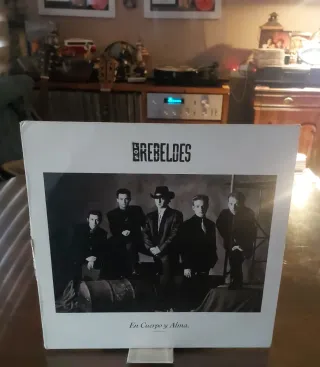 Vinilo LP Los Rebeldes - En Cuerpo y Alma