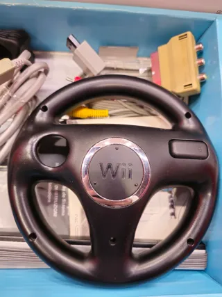 Nintendo Wii Mario Kart Wii Pack