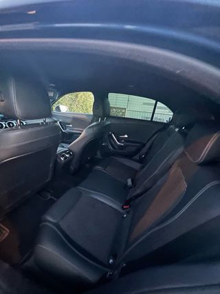 Mercedes-Benz A 200 d 2021