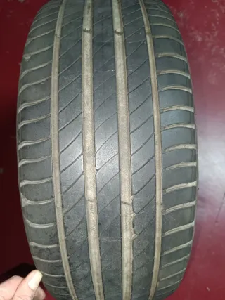 Llantas y neumáticos Toyota Auris