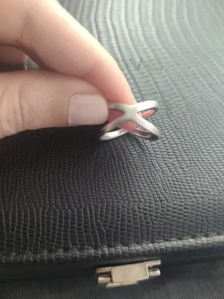 Anillo cruzado plata de ley 925