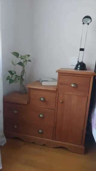 Mueble auxiliar escalera madera.