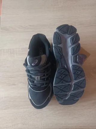 Zapatillas Asics Negras Hombre Talla 40