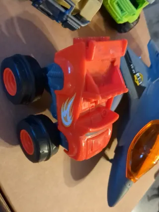 Lote de Juguetes: Avión, Coche y Camión