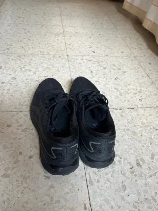 ASICS Gel Nimbus 24 Negro