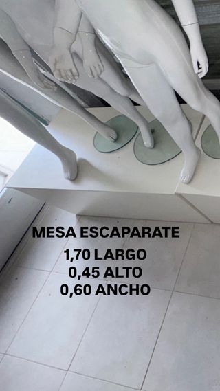 MOBILIARIO TIENDA DE ROPA