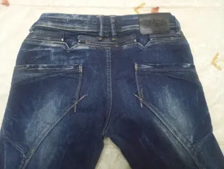 Pantalón vaquero Salsa azul