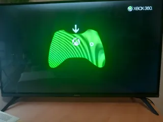 Pack Xbox 360 + 2 mandos + 2 micros + 8 juegos