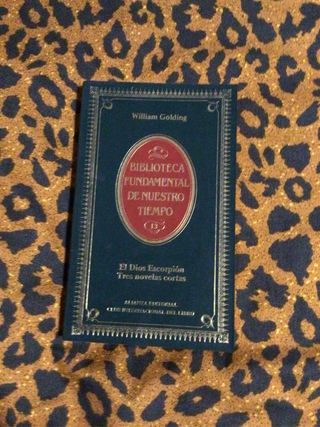 Libro El Dios Escorpión. Tres novelas cortas.