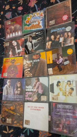 Lotto 40 CD Musicali Nuovi