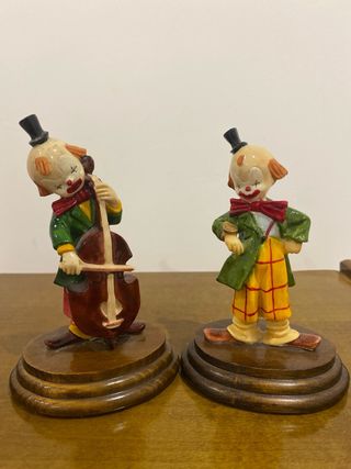 Pareja figuras payasos madera pintada